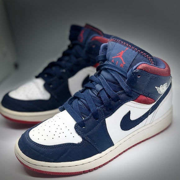 Jordan 1 mid SE, blue, white & red - Picture 1 of 14